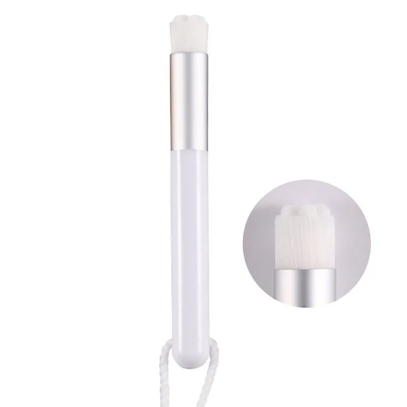 6-piece Soft Nasal Washing Brush Set for Blackhead Removal and Deep Cleansing - Flower Head Design White / Silver